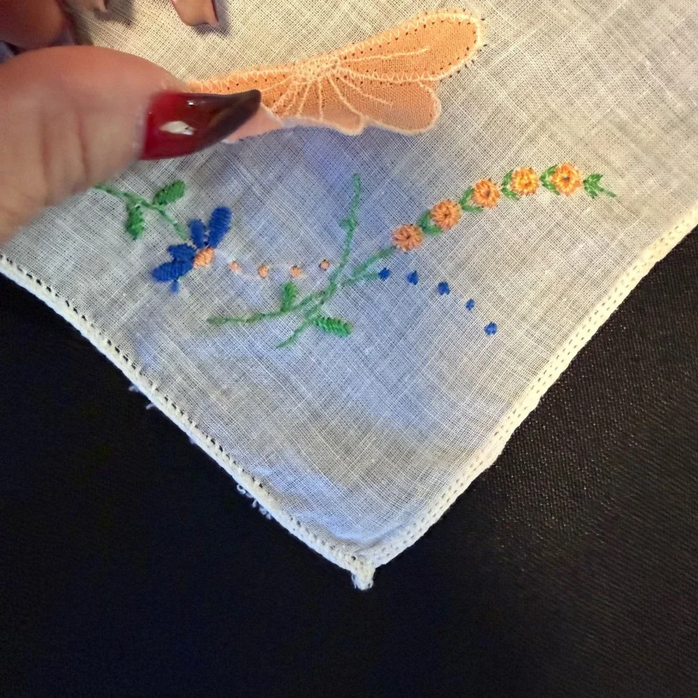 Vintage Embroidered‎ Linen Handkerchief Floral Peach Appliqué 12